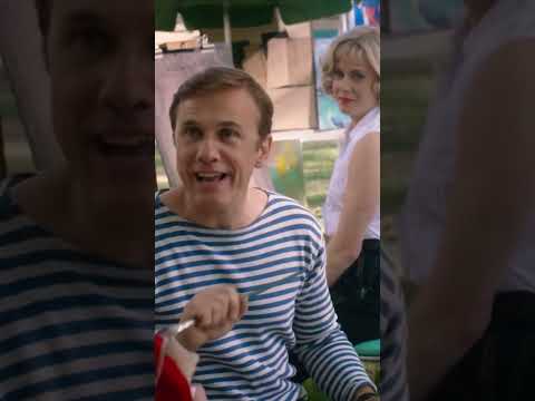 Big Eyes (2014) #movieclips #filmscene #bigeyes #amyadams #christophwaltz #timburton