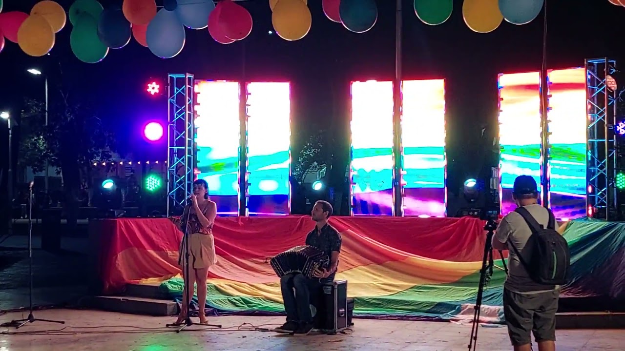 Hugo Satorre (bandoneon) e Ines Rossetti (voz) - Después (H.Manzi)