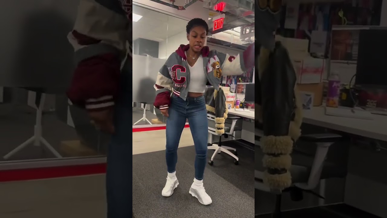 😩 @cthagod didn’t have to call @lorenlorosatv  ‘Bald & Beady” tho …