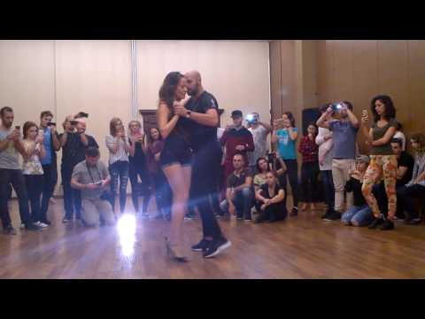 Davide y Laura kizomba flow