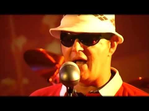 Daleka Obala - Vozim Polako (Official Music Video)