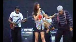 Download lagu Dangdut -Cucak Rowo mp3 Download lagu Dangdut -Cucak Rowo mp3