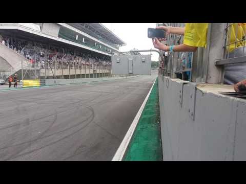 Largada da Old Stock Race Opala