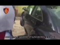 Tirana, 12 kg of drugs seized in the police car, officer and his fellow arrested (Video)