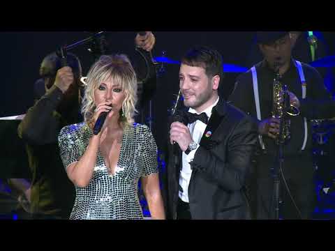 Brilliant Dadaşova və Rəsul Əfəndiyev — Məni Axtar Darıxanda | Vegas City Hall (Moskva Konserti)