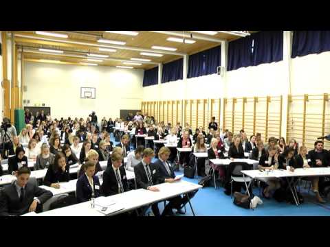 Rosenvilde vgs MiniStortinget 2015 - Trontalen