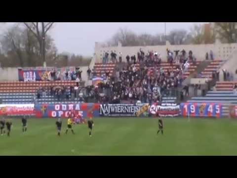 Radość po golu Odry Opole w meczu z Chrobrym