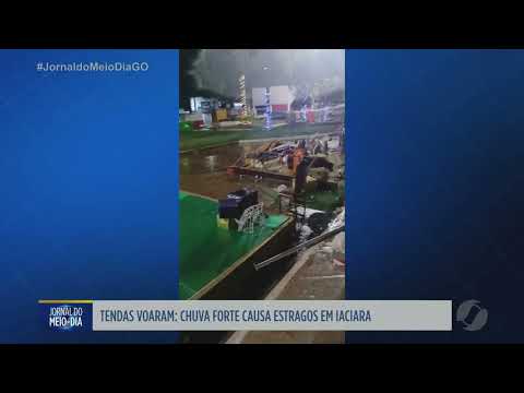 Chuva forte causa estragos em Iaciara