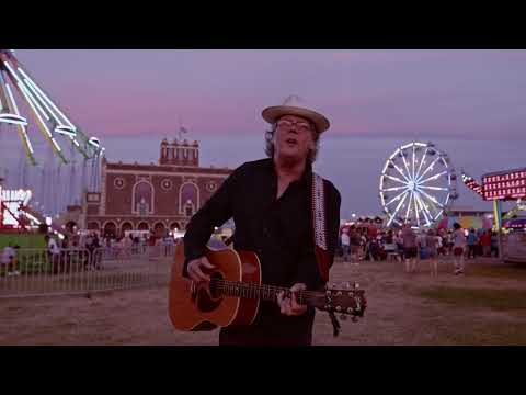 Video thumbnail for Living The Dream