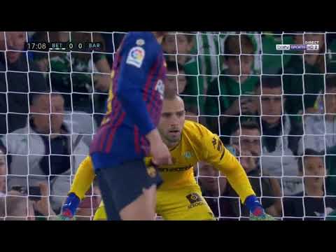 Leo Messi free kick vs Real Betis today