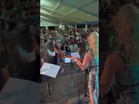 V dolini tihi (ansambel ERAZEM) v živo na veselici (Prevoje)