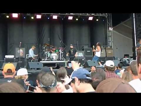 Infectious Grooves - Punk It Up (Live Orion Music & More 2013)