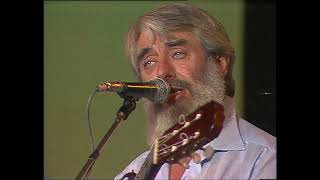 The Town I Loved So Well - The Dubliners &amp; Friends, 1985