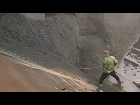 Barge unloads 2200 tons of crushed coal, dense fog in the morning 【COMPLETE VIDEOS】