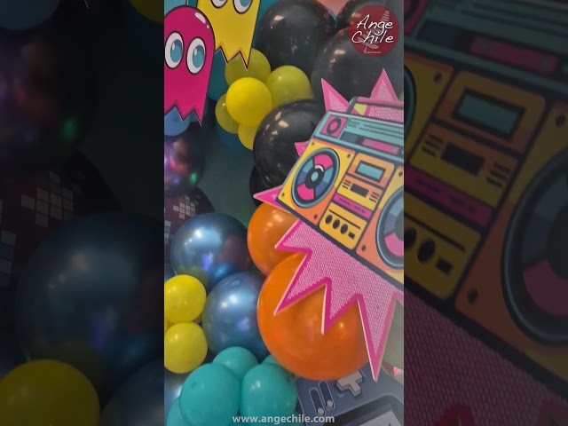 Vídeo relacionado con Hegbolke 80s Party Supplies - Juego de 61 platos y servilletas de los 80, para decoraciones de fiesta de los 80, suministros de fiesta de cumpleaños temáticos de los 80 - Sirve 20