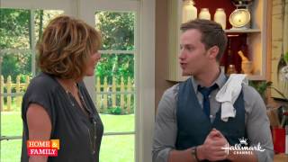 Reign Star Jonathan Keltz Talks CritterKin and Guacamole video