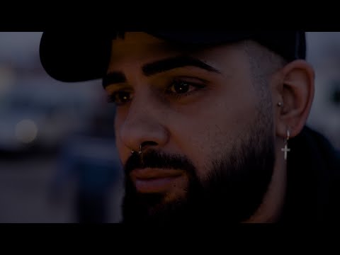 FRATHOS - UN CHAVAL DEL BARRIO ft MANUEL FERNANDEZ ( Prod MVSSIVE)
