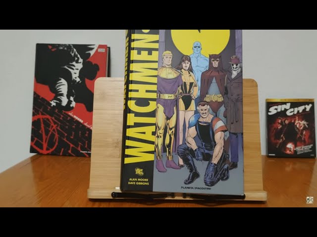Vídeo relacionado con Absolute Watchmen (nueva cubierta)