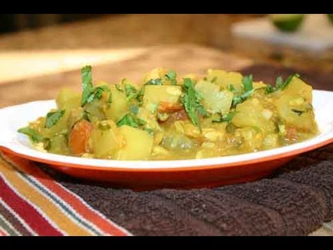 Bottle Gourd Subzi (Mama's Lauki Subzi) | Show Me The Curry Vegetarian Recipes