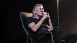 Roger Waters 10.26.10 &quot;Nobody Home&quot; &quot; &quot;The Wall&quot; with G.E. Smith and David Kilminster on guitar...