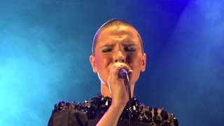 Concert Anne Sila Valence 12 : Running away from You