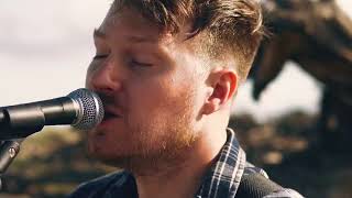 Introvert (unplugged)