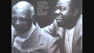 Louis Armstrong and the All Stars 1954 Interview - Satch Joke - Hesitating Blues
