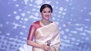 Keerthy Suresh Superb Entry At Mahanati Movie Audio Launch | Samantha | Vijay Devarakonda