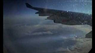 Shout Out Louds - A Hard Rain in Tokyo