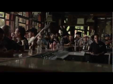 Con Cualquiera La Leyenda Ft Genitallica VIDEO OFICIAL 2012