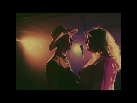 Sarah Klang - "Mind" (Official Music Video)