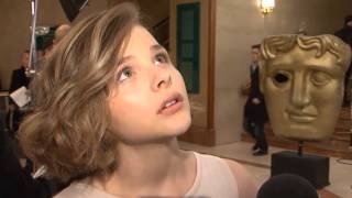 Chloe Moretz confused video