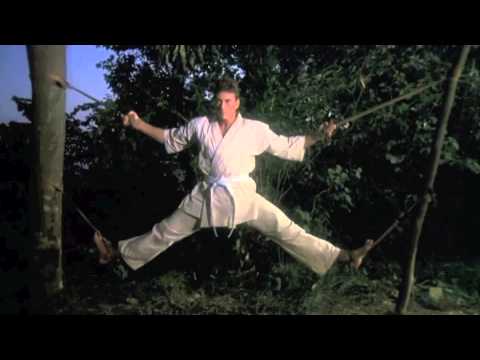 Bloodsport - The Original Epic Split feat. Van Damme