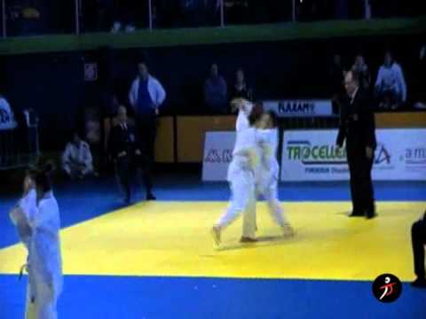 italiajudo.com_camp ita cadetti 2011 - 3 posto 57 - Fronda vs Del Pin.flv