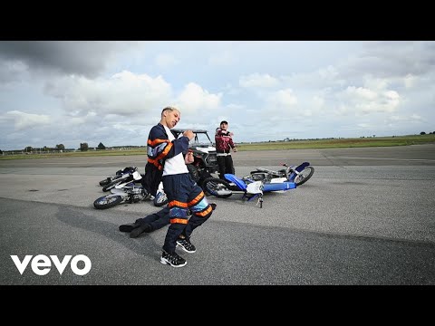 Larry Woin Woin Clip Officiel Ft Rk