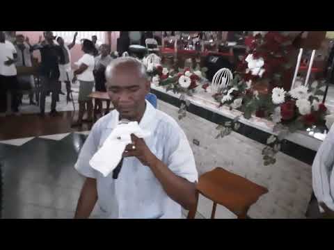 ORIGINAL(YAHWEH RETIREM NAN SA M YE YA) SE KONSA POU ENMIW YO TOMBE DEVANW (live)REV.LOCHARD REMY