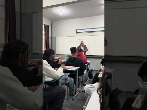 Escola Estadual Dr. José Rorigues Seabra - Explanação da historia de Itapeva -MG