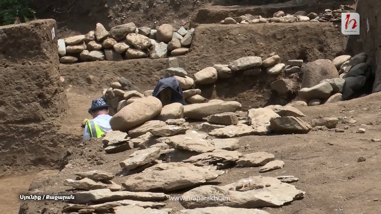 Քաջարանում, Ողջի գետի ափին բացառիկ դամբարանադաշտ է հայտնաբերվել