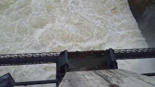 preview picture of video 'Kabini Dam Hd Kote Full Danger Mark Cross.'