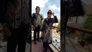 Download lagu Wuiihh Ganteng nya | Batik Motif SS 01 Biru by Batik Nusantara 1136  #batikcouple #seragambatik mp3
