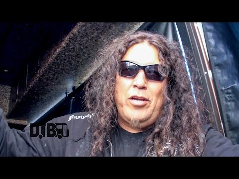 Testament / Chuck Billy - BUS INVADERS Ep. 784