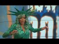 Wendy Williams Passes Out on Live TV -- See the Scary Moment Wendy Williams Passes Out on Live TV -- See the Scary Moment