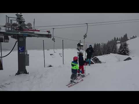 La neve è arrivata, sorridono gli operatori di Neveazzurra. Nuovi fiocchi tra martedì e mercoledì