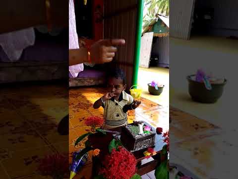 Lakshita cake cutting