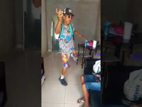 Passinho dos maloka ( A Karen ta gravida )