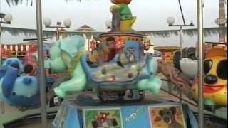 preview picture of video 'FERIA de Tanger ( Parc d'attractions ) 2005'