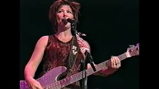 Go-Go's - Apology (live 2000-07-07 - Clarkston MI) (Pine Knob Music Center)