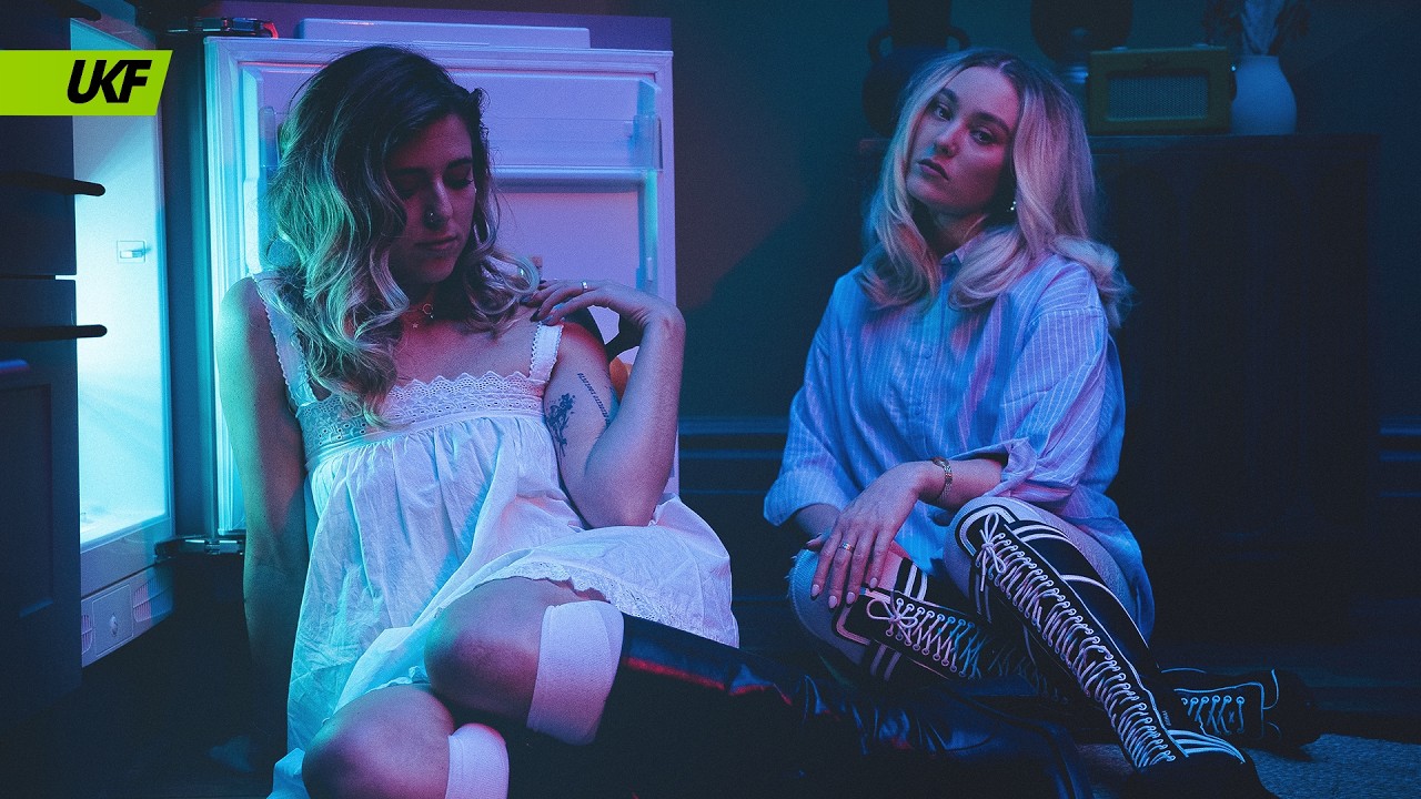 [IVY] & Emie - ur mine ❤️ (Official Music Video)