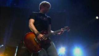 Avril Lavigne - Fuel (Metallica MTV Icon 05 06 03).m2v