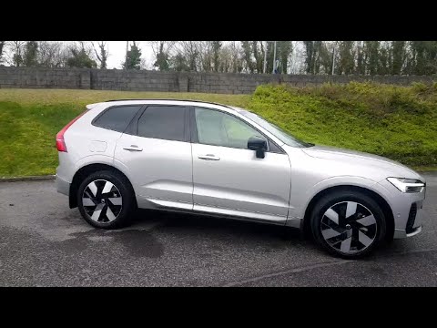 Volvo XC60 ULIMATE DARK EDITION - AWD - T6 PHEV - - Image 2